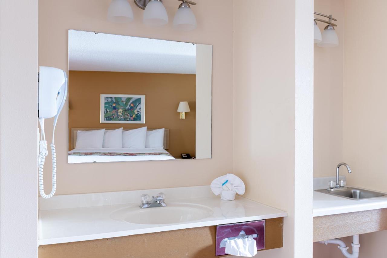 Aloha Beach Resort Wisconsin Dells Ngoại thất bức ảnh