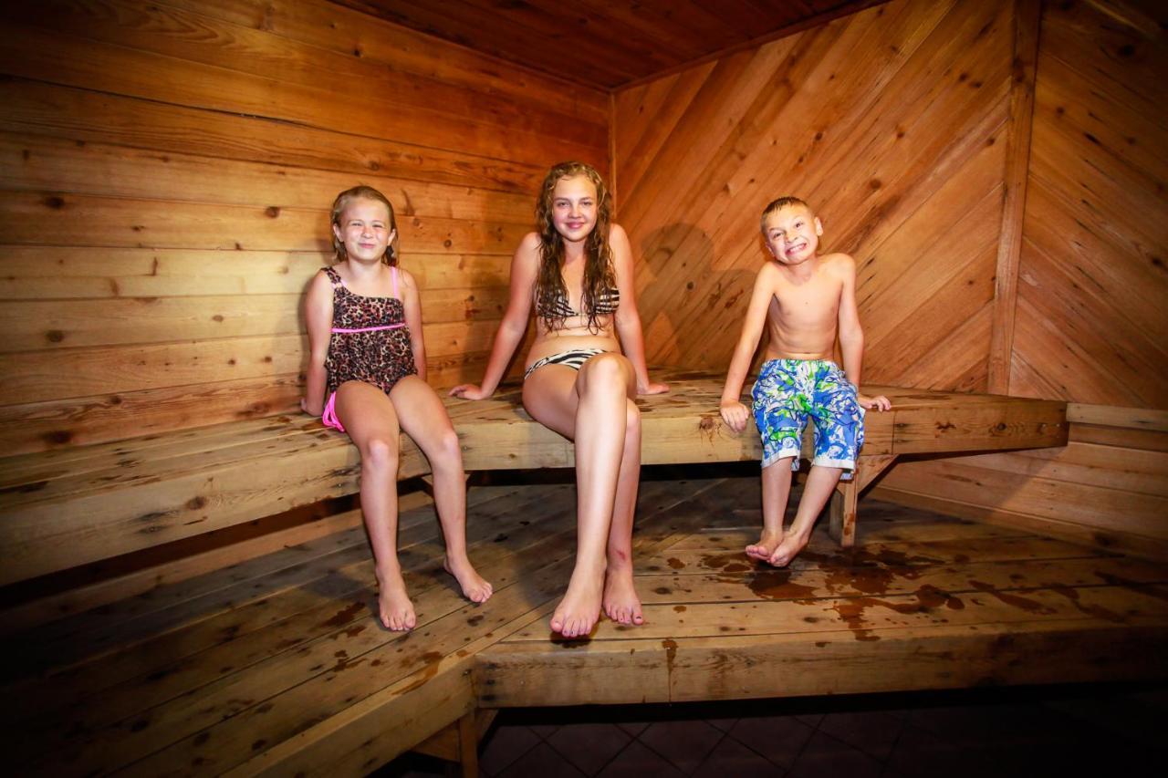 Aloha Beach Resort Wisconsin Dells Ngoại thất bức ảnh