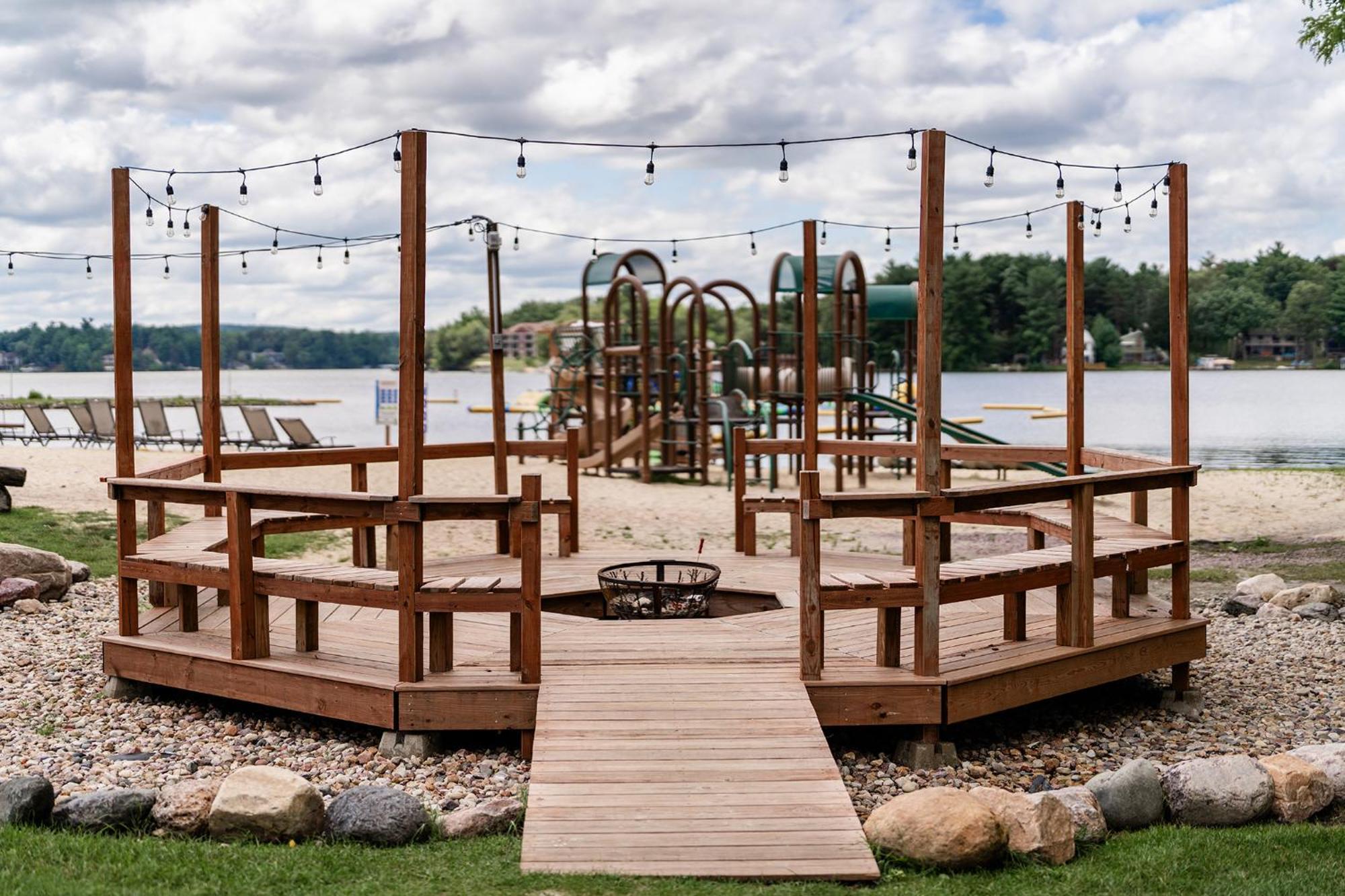 Aloha Beach Resort Wisconsin Dells Ngoại thất bức ảnh